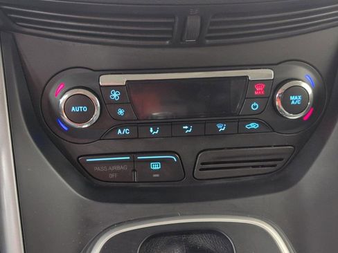 Used 2015 Ford C-MAX SE FWD image 14