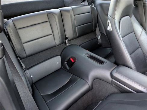 Used 2017 Porsche 911 Carrera image 19