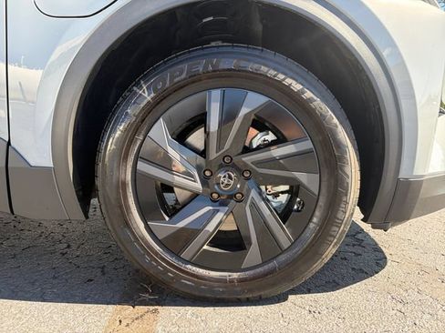 Certified 2026 Toyota C-HR AWD/4WD image 26