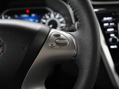 Used 2015 Nissan Murano SL image 29