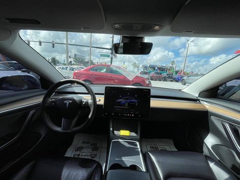 Used 2023 Tesla Model 3 Standard Range RWD image 19