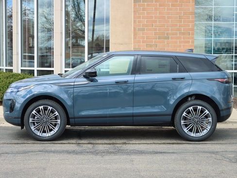 Used 2026 Land Rover Range Rover Evoque S image 2
