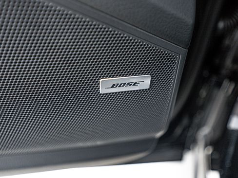 Certified 2025 Porsche Cayenne image 20