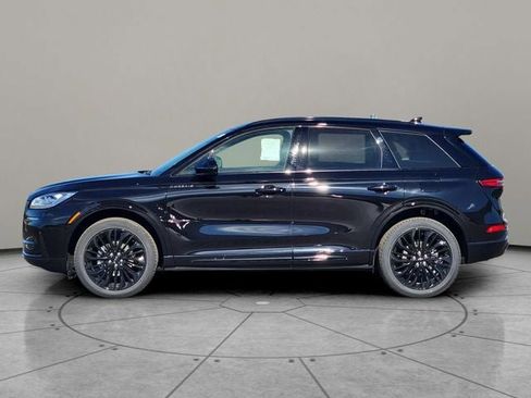 New 2026 Lincoln Corsair Reserve w/ Jet Appearance Package AWD/4WD image 9