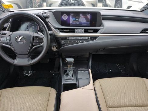 Used 2019 Lexus ES 350 w/ Accessory Package 2 FWD image 13