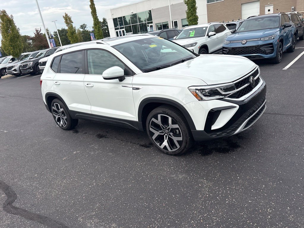 Used 2023 Volkswagen Taos SEL AWD/4WD image 15