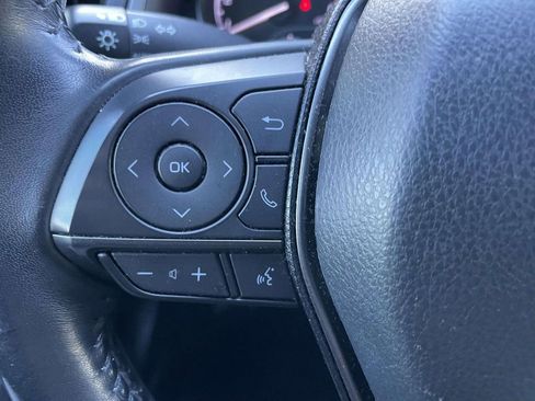 Used 2022 Toyota Camry SE image 32