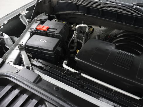 Used 2019 Chevrolet Silverado 1500 LT w/ All-Star Edition AWD/4WD image 18