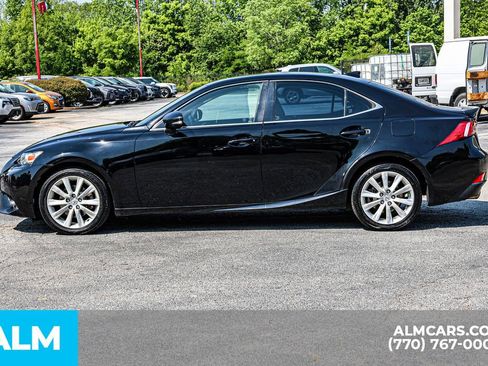 Used 2015 Lexus IS 250 RWD image 9