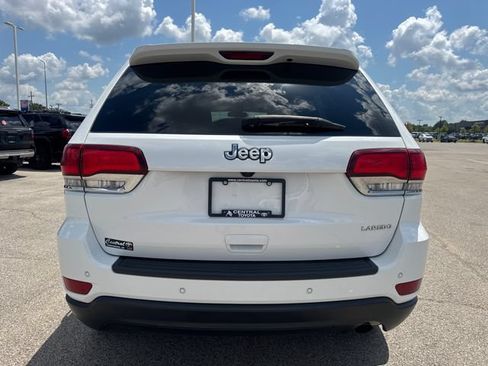 Used 2021 Jeep Grand Cherokee Laredo RWD image 5