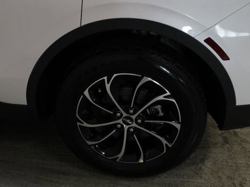 New 2026 Lincoln Nautilus Reserve AWD/4WD image 59