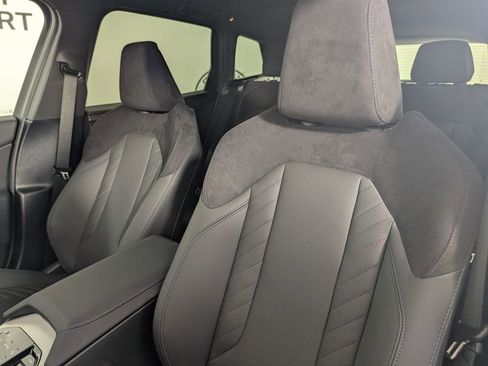 New 2026 BMW X3 xDrive30 w/ Premium Package image 12