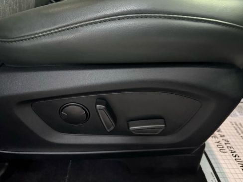 Used 2022 Ford Explorer Timberline image 13