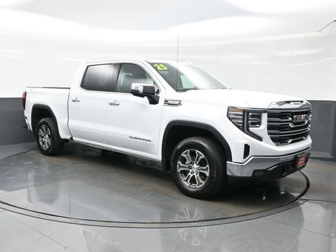Used 2025 GMC Sierra 1500 SLT AWD/4WD image 8