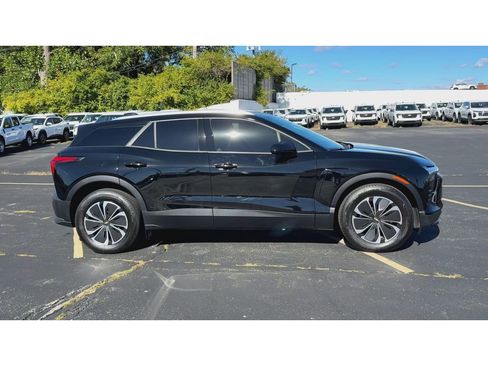 Certified 2024 Chevrolet Blazer EV LT image 9