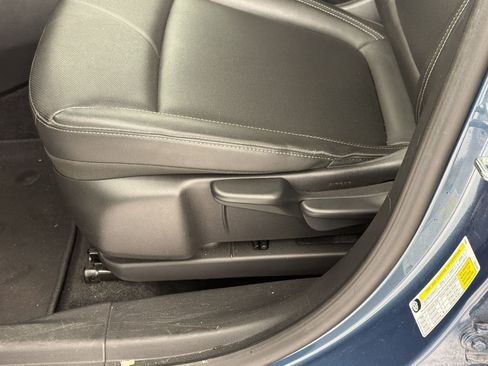 Used 2024 Buick Encore GX Sport Touring FWD image 13