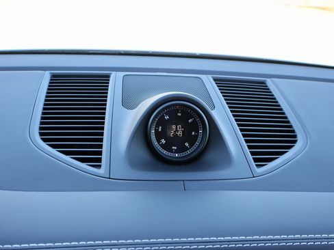 New 2026 Porsche Macan GTS image 23