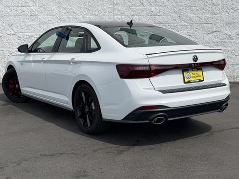 New 2026 Volkswagen Jetta GLI Autobahn FWD image 5
