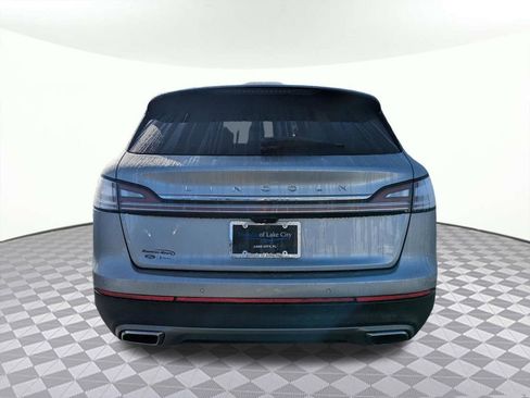 Used 2022 Lincoln Nautilus Reserve w/ Luxury Package FWD image 4