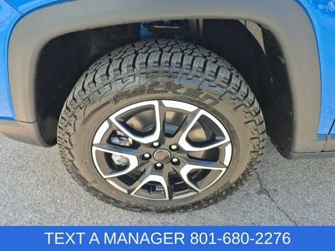 New 2026 Jeep Compass Trailhawk w/ Sun, Sound & Navigation Group AWD/4WD image 10
