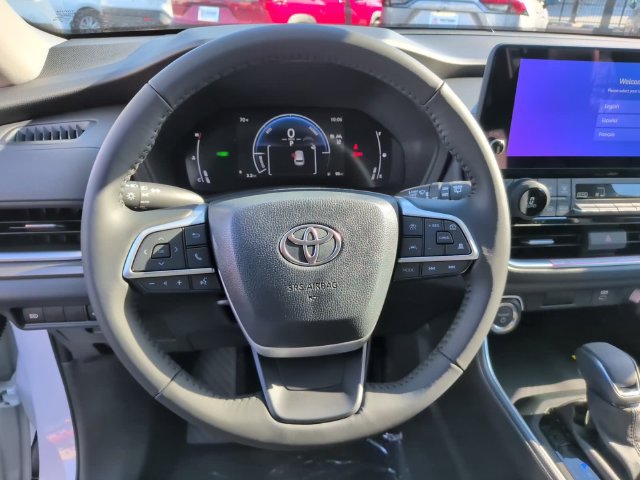 Used 2026 Toyota Grand Highlander XLE FWD image 15