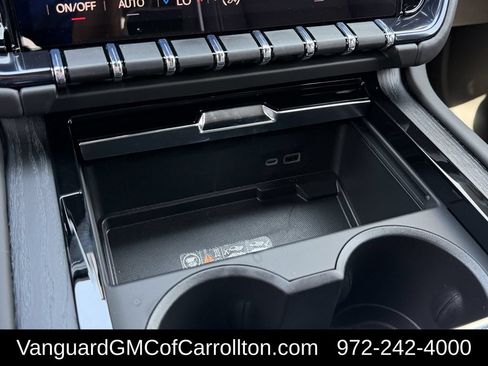New 2026 GMC Yukon AT4 Ultimate w/ LPO, Floor Liner Package AWD/4WD image 17