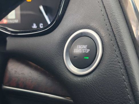 Used 2018 Cadillac CTS Premium Luxury RWD image 30