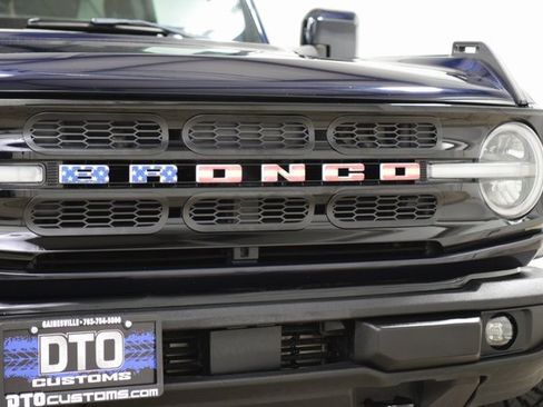 Used 2021 Ford Bronco Outer Banks image 9