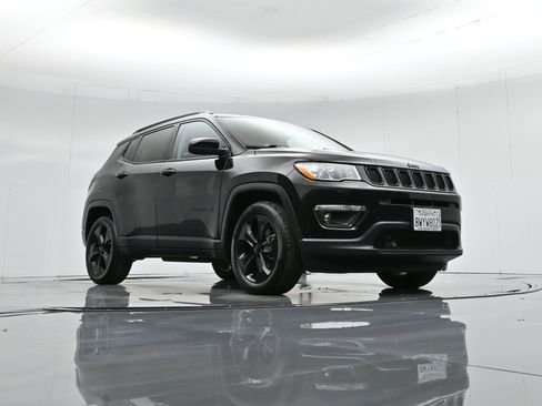 Used 2021 Jeep Compass Latitude image 49