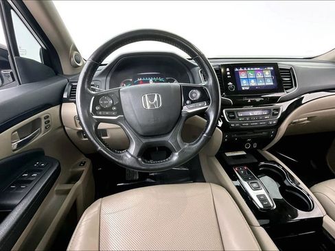 Used 2022 Honda Pilot Elite image 6