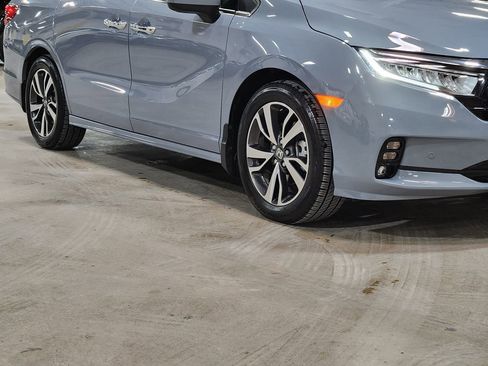 Used 2024 Honda Odyssey Touring image 16