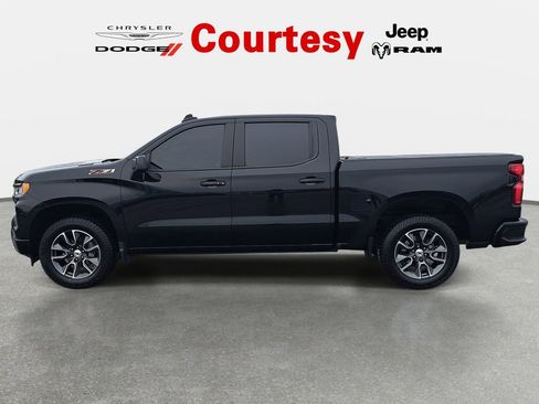 Used 2023 Chevrolet Silverado 1500 RST w/ Z71 Off-Road Package image 8