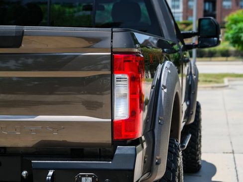 Used 2017 Ford F350 XLT w/ XLT Value Package AWD/4WD image 21