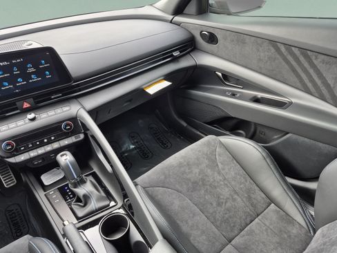 New 2026 Hyundai Elantra N FWD image 13