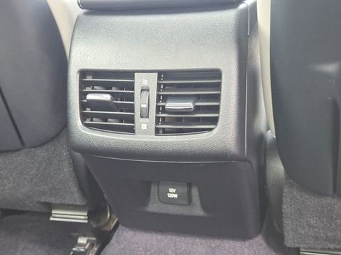 Used 2015 Lexus ES 350 w/ Luxury Package image 17