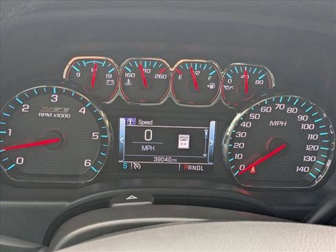 Used 2018 Chevrolet Silverado 1500 LTZ Z71 w/ Centennial Edition image 11