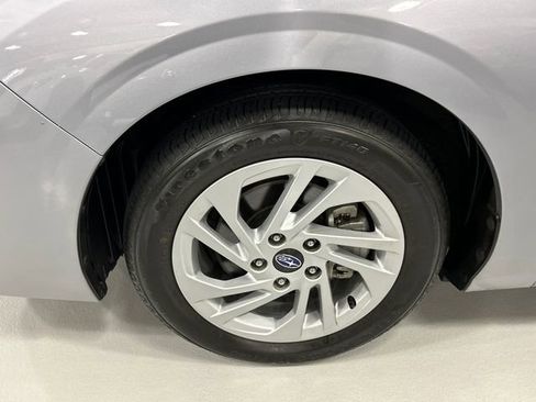 Certified 2024 Subaru Impreza 2.0i image 8
