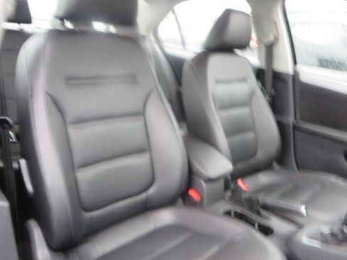 Used 2014 Volkswagen Jetta SE image 39