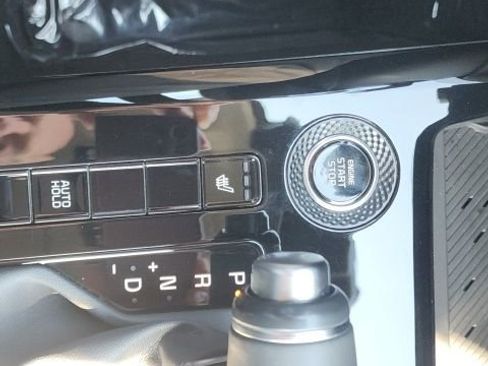 Used 2023 Kia Niro EX Touring FWD image 23