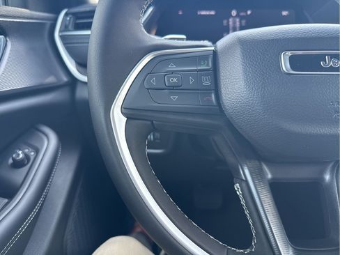 New 2026 Jeep Grand Cherokee Laredo X RWD image 12