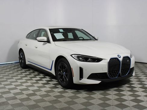 Used 2023 BMW i4 eDrive35 w/ Premium Package RWD image 36