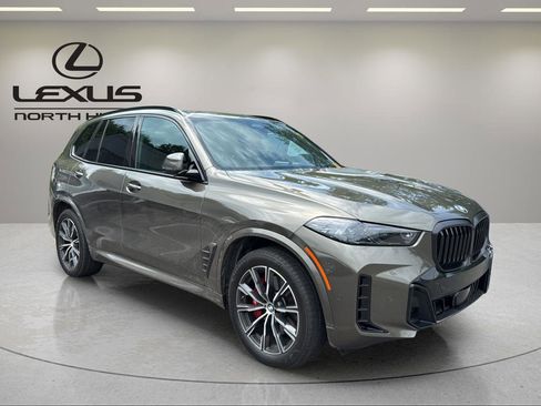 Used 2024 BMW X5 xDrive40i w/ M Sport Package AWD/4WD image 4