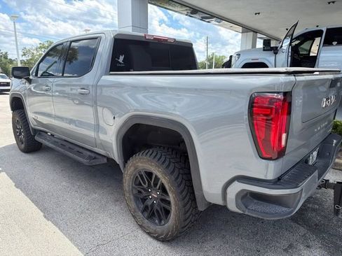Used 2024 GMC Sierra 1500 AT4 w/ Technology Package AWD/4WD image 7
