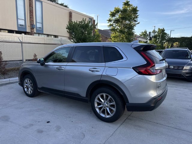 Used 2024 Honda CR-V EX image 5
