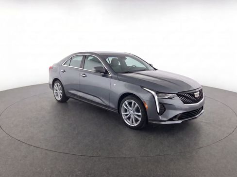 Used 2021 Cadillac CT4 Luxury RWD image 2