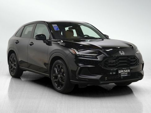 Used 2023 Honda HR-V Sport image 7