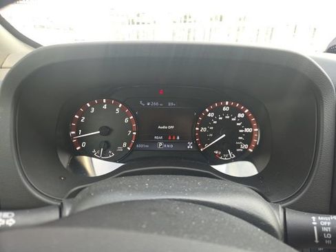 Used 2025 Nissan Frontier PRO-4X w/ Pro Convenience Package AWD/4WD image 10