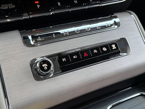 New 2025 Lincoln Aviator Reserve w/ Illumination Package image 23