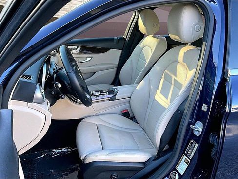 Used 2017 Mercedes-Benz C 300 Sedan w/ Premium 1 Package image 26