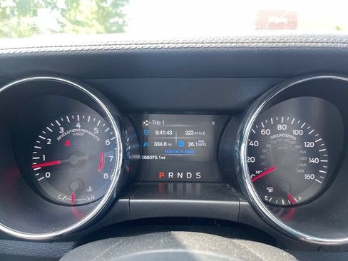 Used 2016 Ford Mustang Coupe RWD image 6